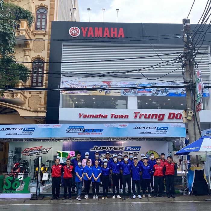 Không gian trưng bày tại Yamaha Town Trung Dũng