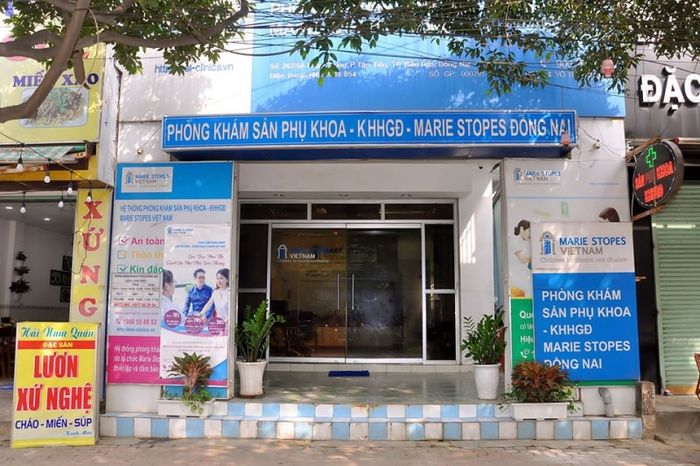 Hình ảnh đội ngũ y bác sĩ chuyên môn cao tại Marie Stopes