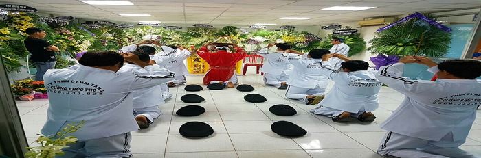 Không gian phục vụ tang lễ trang nghiêm tại Cường Phúc Thọ