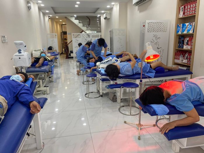 Hình ảnh thực tế phòng khám vật lý trị liệu HCC
