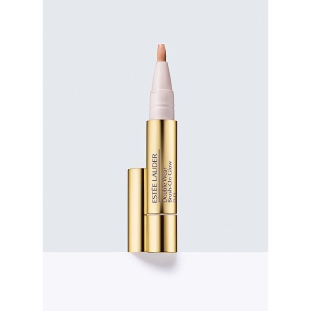 Hình ảnh thực tế Bút Che Khuyết Điểm Estée Lauder Double Wear - Vẻ đẹp tinh tế từ những chi tiết nhỏ