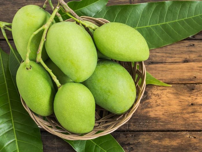 Hình ảnh những lát xoài xanh mát lành