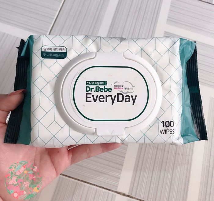 Hình ảnh chân thực Khăn Giấy Ướt Tẩy Trang Dr.Bebe EveryDay