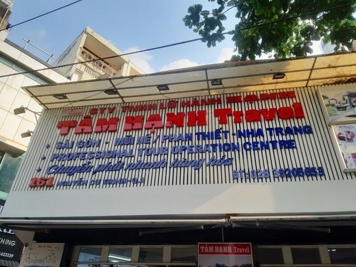 Hình ảnh nội thất xe Tâm Hạnh