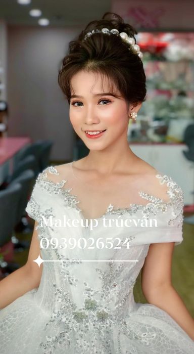 Kiệt tác trang điểm cô dâu của Áo cưới Trúc Vân