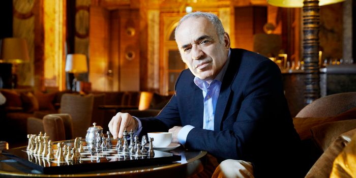 Garry Kasparov - Một huyền thoại sống của làng cờ vua, người đã chinh phục cả thế giới và thống trị cờ vua suốt hai thập kỷ.