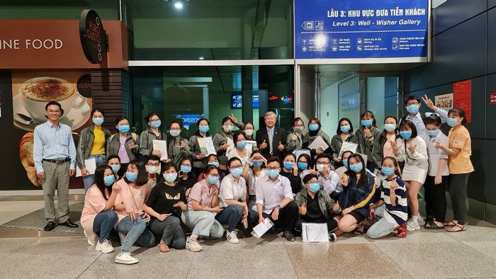 Khuôn viên hiện đại tại Trường Trung Cấp Âu Việt - Nơi đào tạo chuẩn Nhật Bản