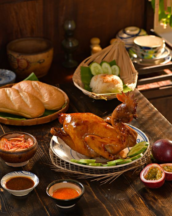 Không gian hiện đại tại Gà nướng Ò Ó O