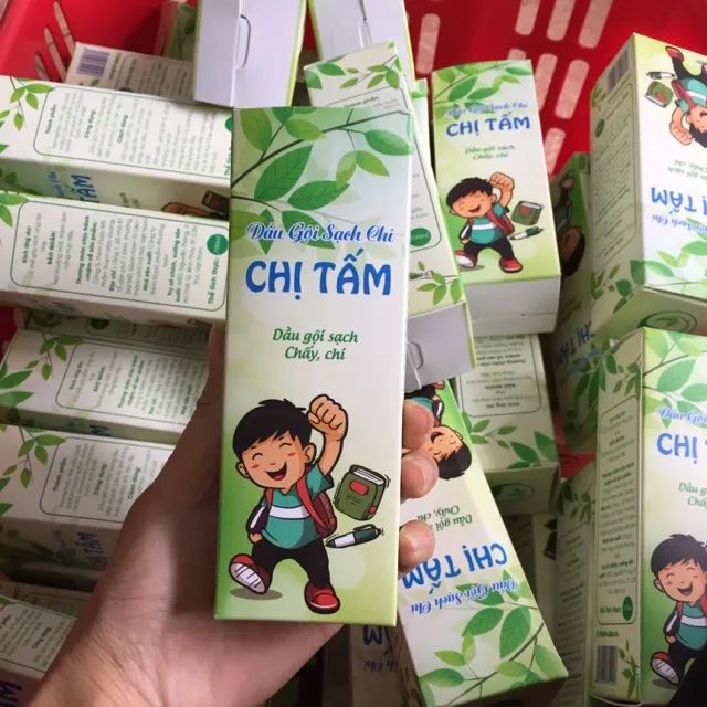 Dầu gội Chị Tấm - Hình ảnh 1: Thiết kế bao bì thân thiện với hình ảnh truyền thống, nổi bật thông tin thành phần thảo dược tự nhiên an toàn cho trẻ nhỏ