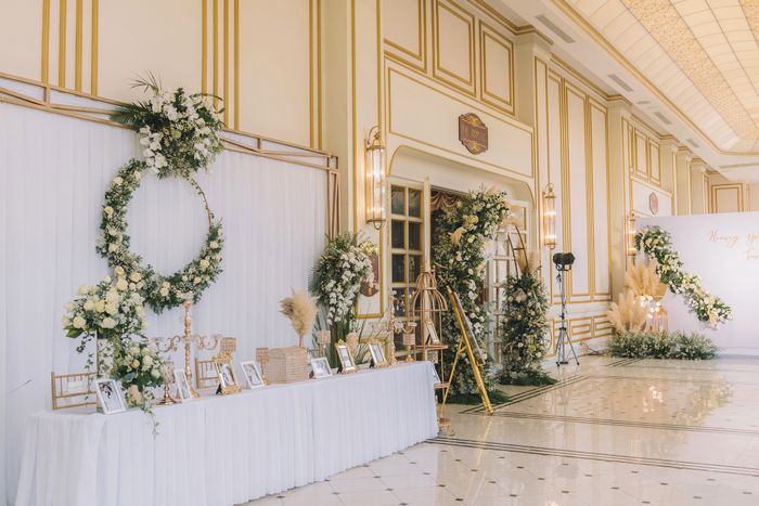 Khu vực tổ chức tiệc cưới ngoài trời thơ mộng tại Dalat Palace Heritage Hotel (Ảnh 3)