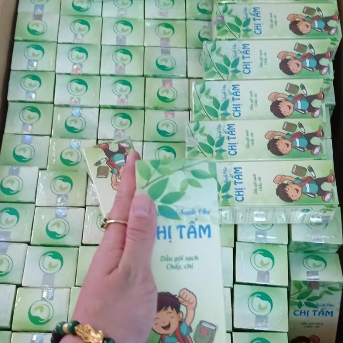 Dầu gội Chị Tấm - Hình ảnh 2: Cận cảnh hướng dẫn sử dụng khoa học với các bước massage và ủ tóc đúng cách để đạt hiệu quả tối ưu