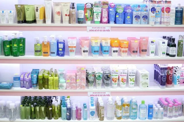 Bộ sưu tập mỹ phẩm đa dạng tại Bo Shop