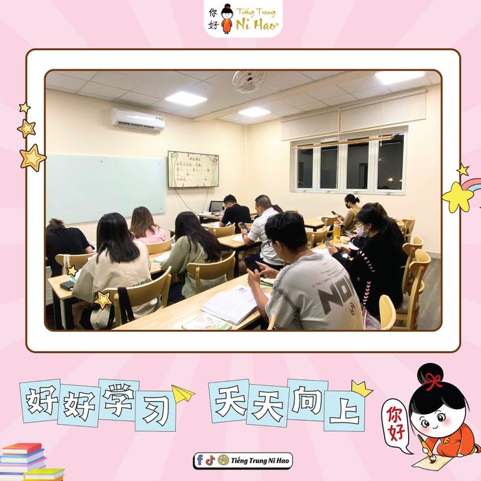 Giảng viên bản xứ hướng dẫn học viên tại Tiếng Trung Ni Hao