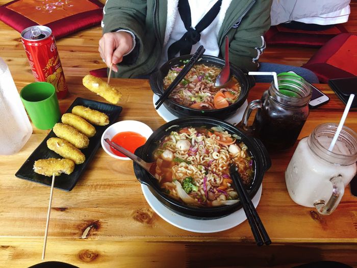 Mỳ Cay HanCook - Bức tranh ẩm thực sống động qua từng tô mì đỏ rực