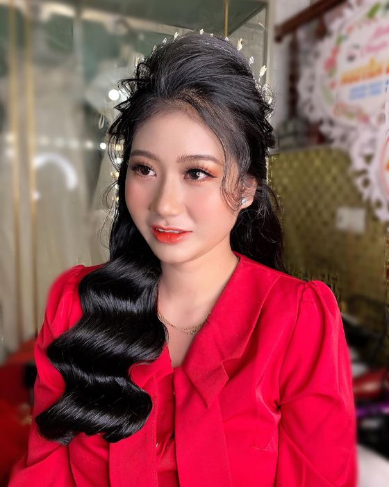 Tuyệt tác trang điểm cô dâu từ Áo cưới Nguyễn Bình