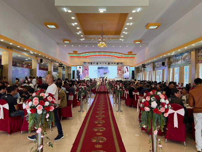 Sảnh tiệc cưới lãng mạn tại Nhà Hàng 198 (Ảnh 2)