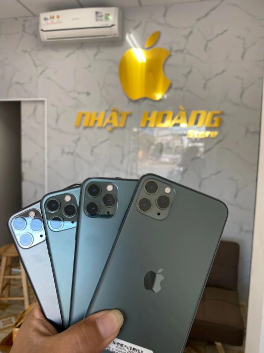 Hình ảnh Nhật Hoàng Store – Đẳng cấp và đa dạng sản phẩm chính hãng