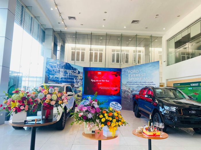 Hình ảnh Vinh Ford - góc nhìn 2