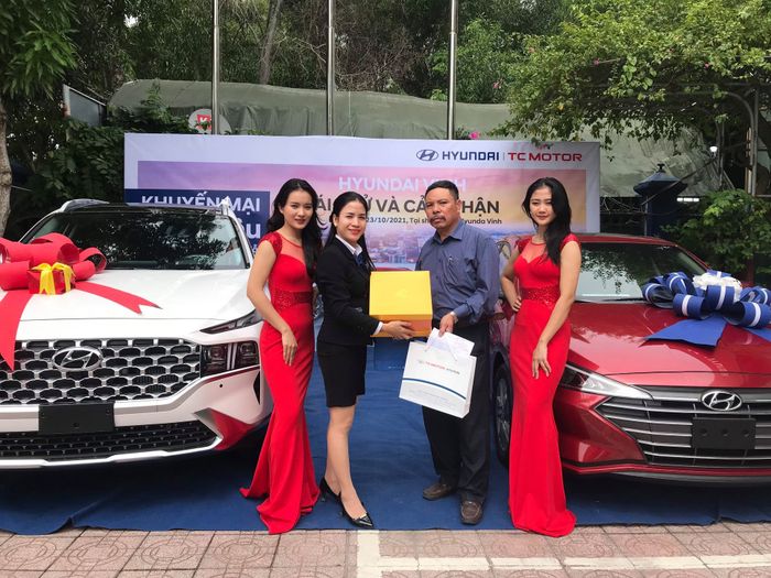 Hình ảnh HYUNDAI VINH - góc nhìn 2