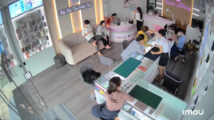 Hình ảnh Thảo Apple – Khám Phá Thế Giới Công Nghệ