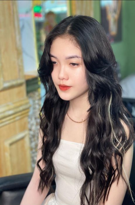 Hair Salon TRIỆU DĨ - Không gian sáng tạo đầy cảm hứng (Ảnh 2)