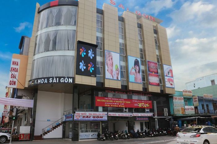Hình ảnh phòng khám hiện đại tại Nha Khoa Sài Gòn Gia Lai