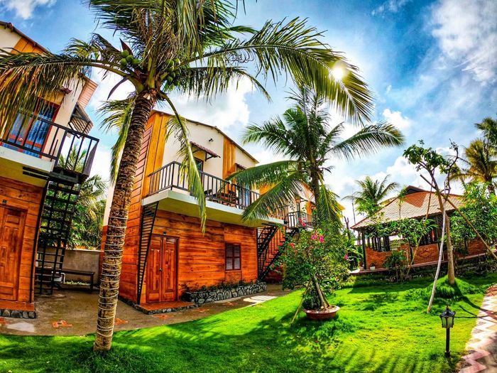 Hạ Thảo - Những căn bungalow ẩn mình dưới tán cây - Ảnh 2