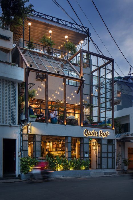 Không gian ấm cúng tại Bụi Quán