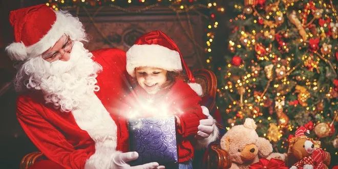 Hình ảnh minh họa lời chúc Giáng sinh ý nghĩa số 13 từ Ông già Noel