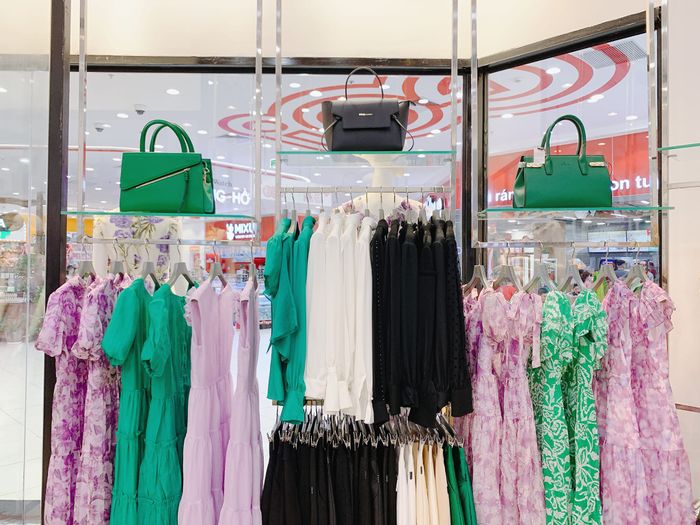 Bộ sưu tập công sở Hàn Quốc tại SOHEE Fashion