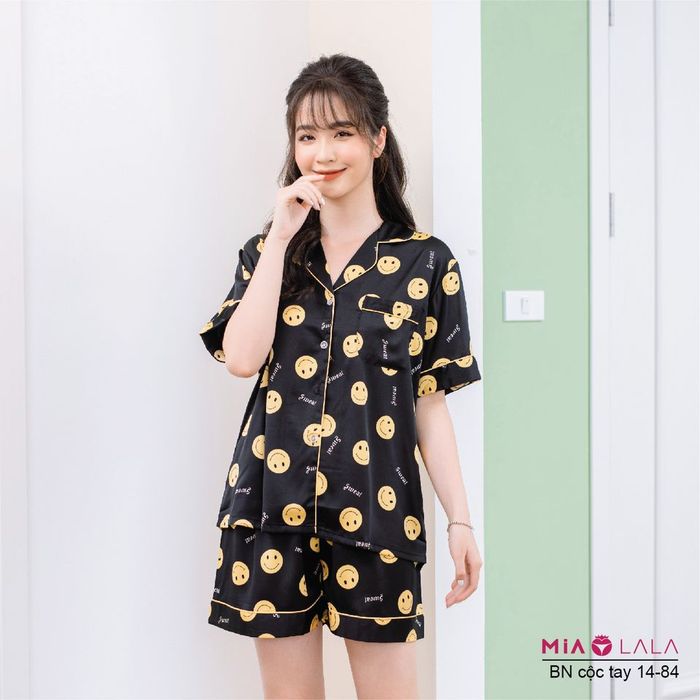 BST đồ mặc nhà mới nhất từ MiaLala