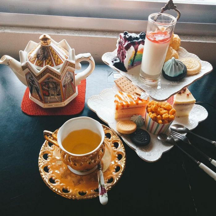 Đồng Hoa - cafe và bánh Âu được decor tỉ mỉ và luôn được chăm chút cẩn thận ảnh 2