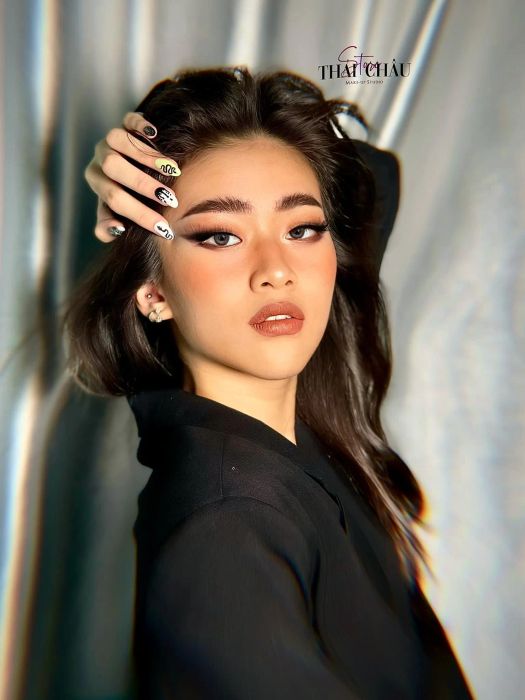 Thái Châu Makeup Store - Hình ảnh 1