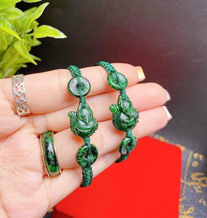 Không gian trưng bày đá quý phong thủy tại Thạch Anh Stone - Ảnh 1