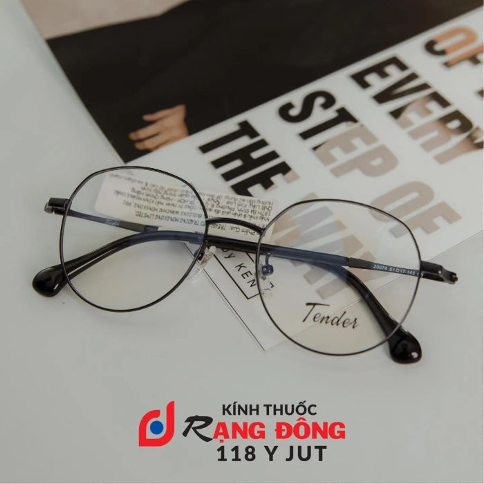 Không gian hiện đại tại Kính Thuốc Rạng Đông