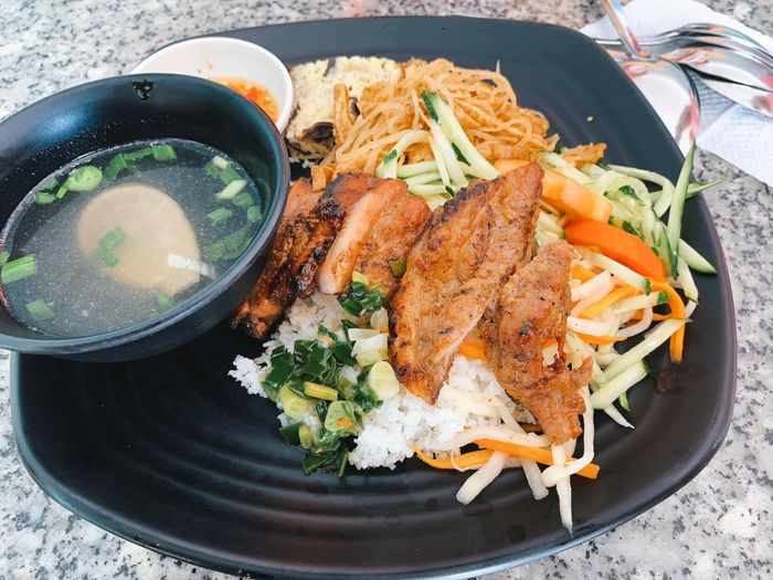 Cơm tấm Cô Mười - Không gian ấm cúng giữa lòng Bến Tre