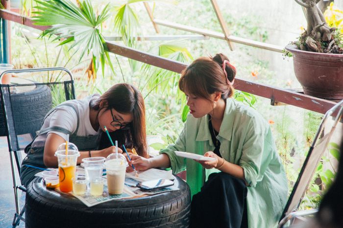 Hình ảnh đầu tiên tại Cốc Cốc Coffee – Góc hoài cổ đậm chất nghệ
