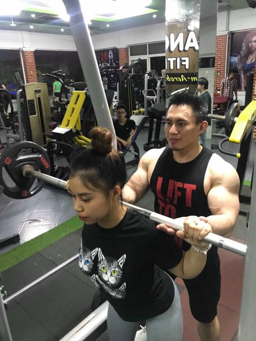 Hệ thống máy móc hiện đại và không gian sang trọng tại Dáng Việt