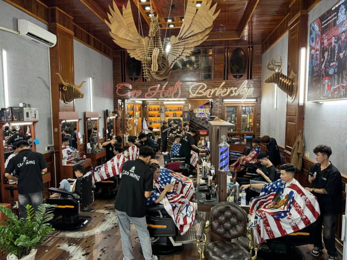 Tác phẩm nghệ thuật từ bàn tay thợ cắt tại Cao Hùng BarberShop