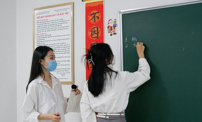 Hình ảnh khu giảng đường hiện đại tại Trường Cao Đẳng Quốc Tế Hà Nội