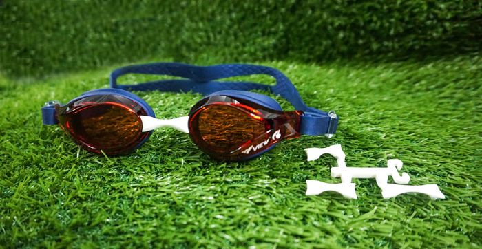 Bộ sưu tập kính bơi đa dạng tại Thiên Trường Sport