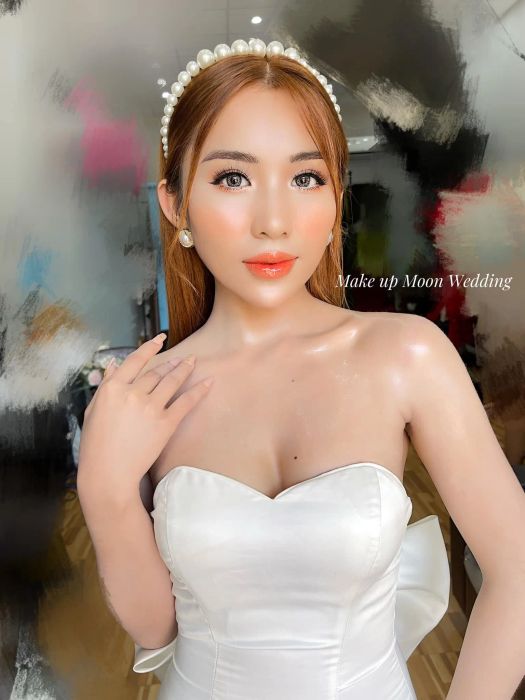 Moon Wedding - Khoảnh khắc tỏa sáng đầu tiên