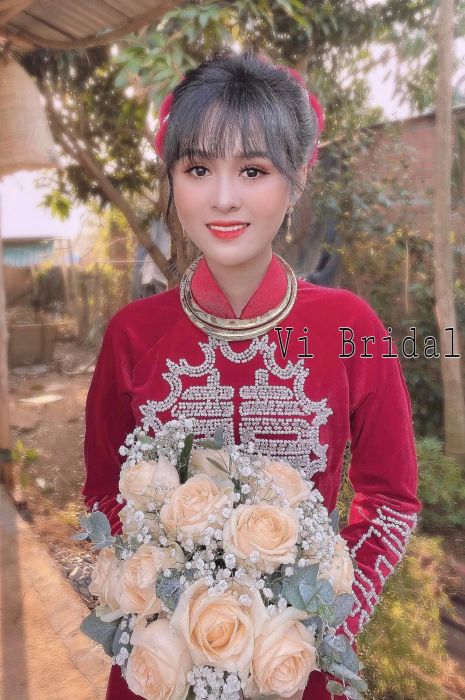 Bộ sưu tập hình ảnh đẹp mê hoặc từ Vi Bridal