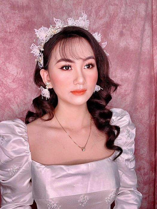 Bộ sưu tập hình ảnh cô dâu lộng lẫy tại Studio AnNa Phượng