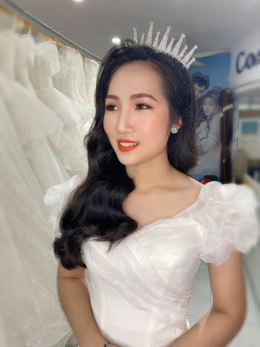 Khoảnh khắc rạng ngời của cô dâu tại Coas Studio