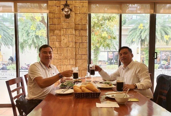 Không gian ấn tượng tại Legend Beer Brewhouse - Ảnh 1