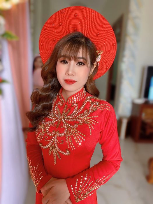 Tác phẩm trang điểm cô dâu tinh tế từ Nga Makeup Artist
