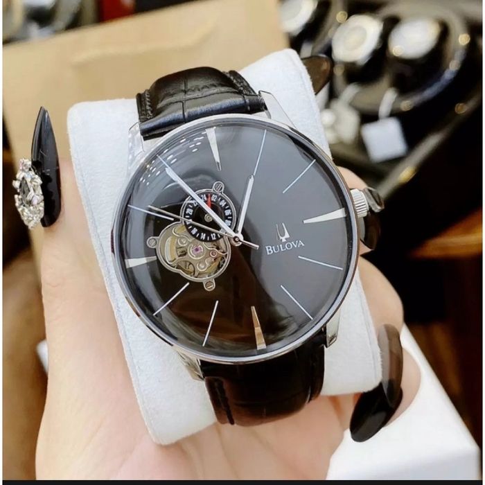 Hình ảnh đồng hồ Bulova đẳng cấp Thụy Sĩ - Mỹ