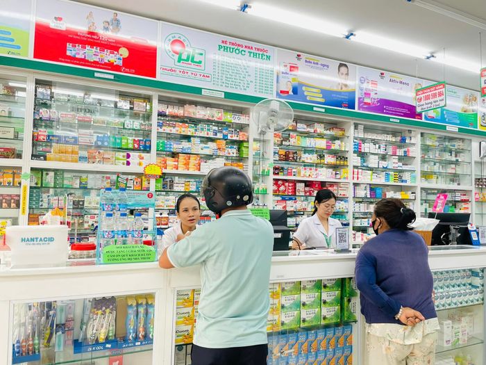 Không gian phục vụ chuyên nghiệp tại Nhà Thuốc Phước Thiện