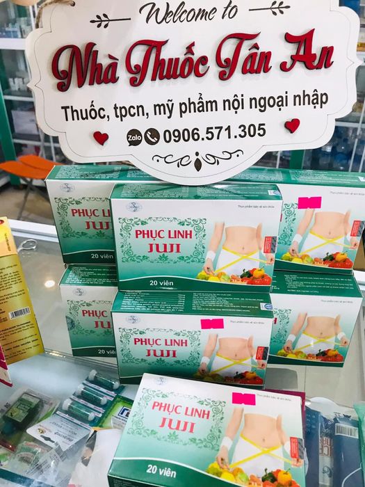 Không gian phục vụ chuyên nghiệp tại Nhà Thuốc Tân An
